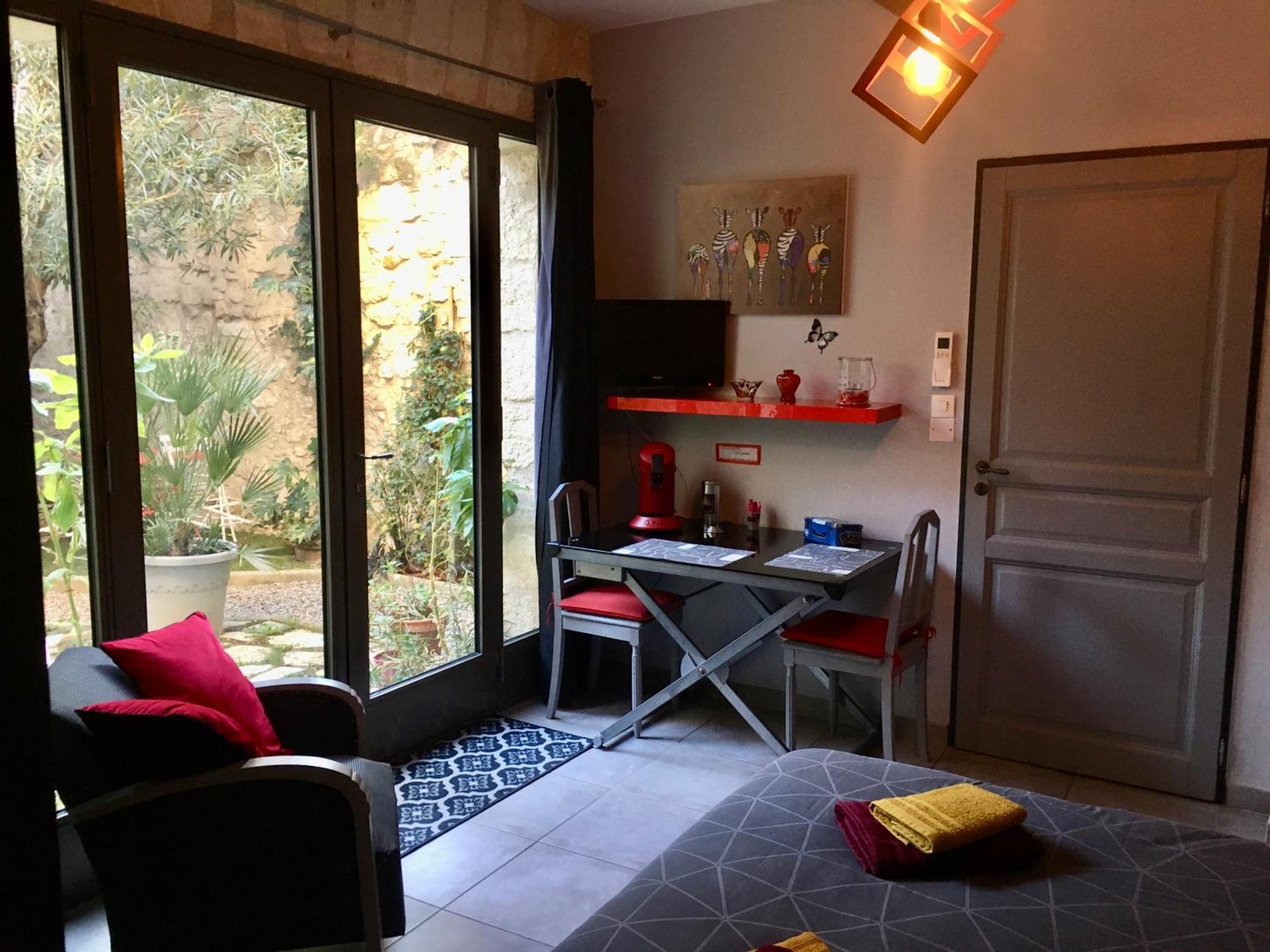 Chambre Sur Jardin Secret - Avignon Centre - Climatisee Екстериор снимка